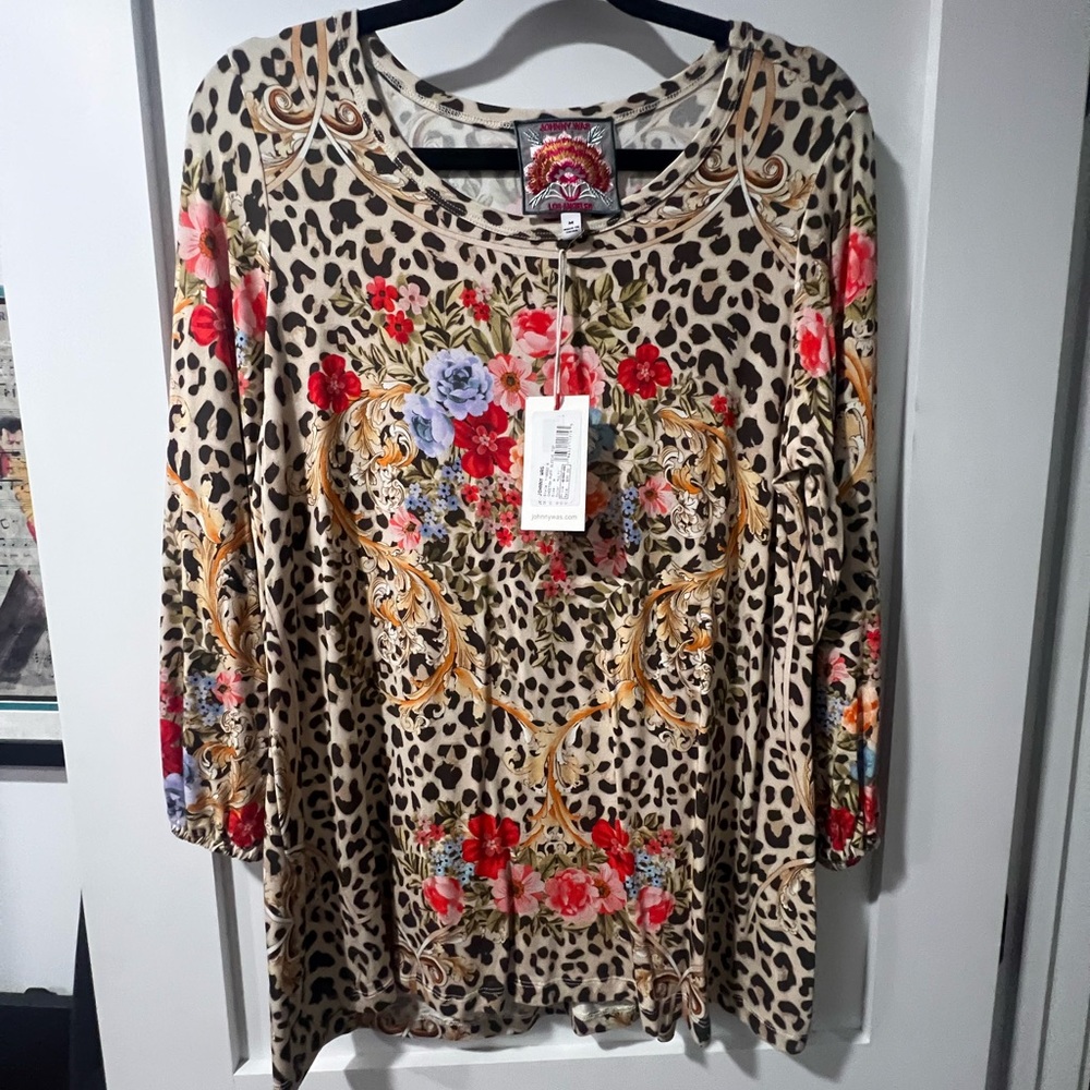 Johnny Was NWT Cheetah Puff Sleeve Top SZ M